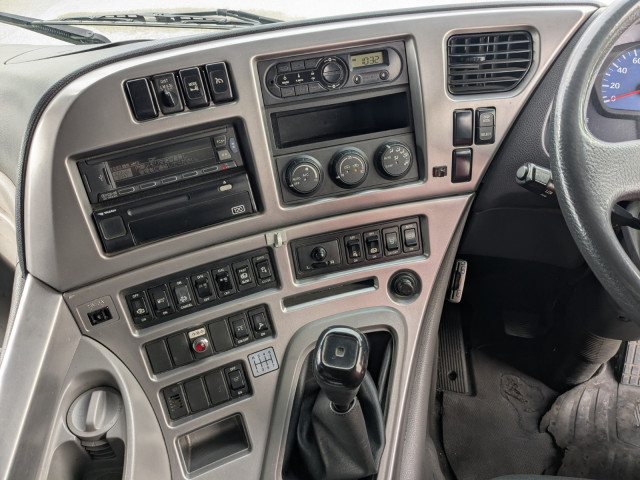 Nissan UD quon Large QKG-CD5ZL(100336) 23枚目