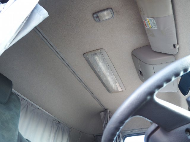 UDトラックス（日産） クオン 大型 土砂ダンプ QKG-CW5XL(100335) 46枚目