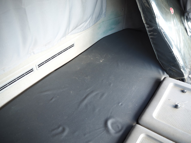 UDトラックス（日産） クオン 大型 土砂ダンプ QKG-CW5XL(100335) 47枚目