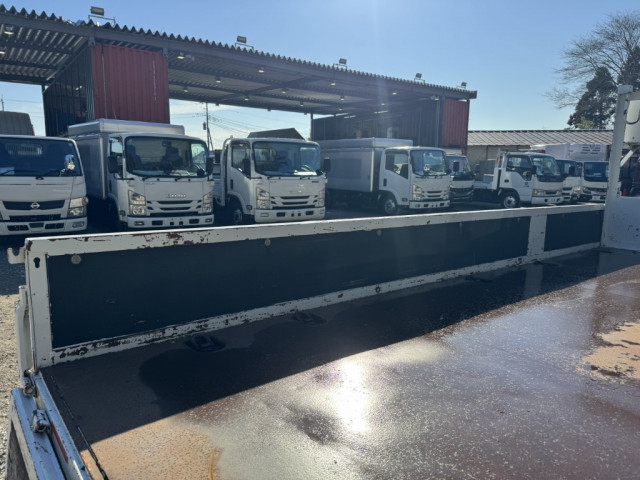 三菱ふそう キャンター 小型 平ボディ（クレーン付） TKG-FEB80(100339) 10枚目