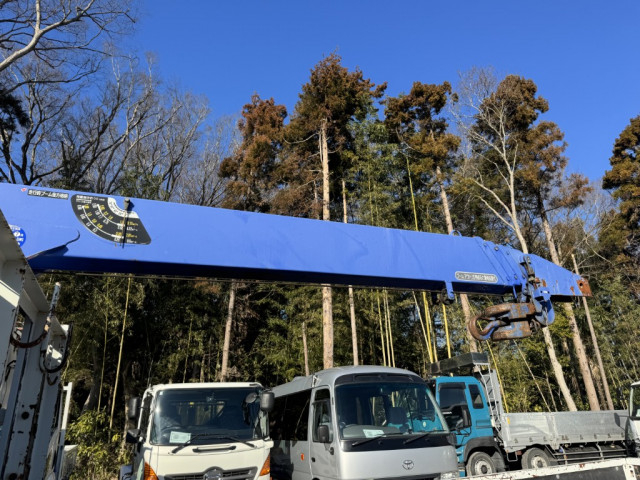 三菱ふそう キャンター 小型 平ボディ（クレーン付） TKG-FEB80(100339) 14枚目