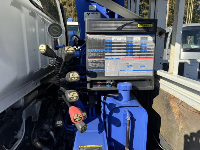 三菱ふそう キャンター 小型 平ボディ（クレーン付） TKG-FEB80(100339) 20枚目