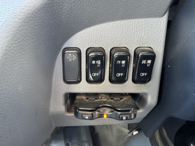 三菱ふそう キャンター 小型 平ボディ（クレーン付） TKG-FEB80(100339) 34枚目