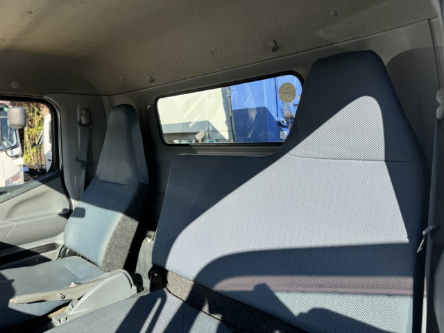 三菱ふそう キャンター 小型 平ボディ（クレーン付） TKG-FEB80(100339) 36枚目