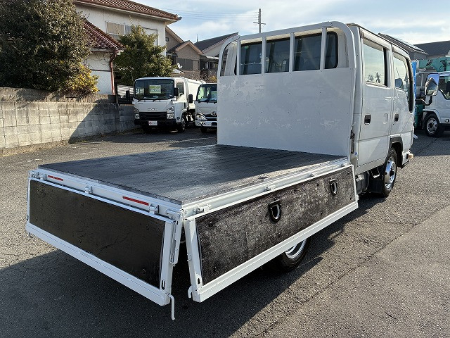 Isuzu elf Small Double cab TPG-NHR85A(100340) 15枚目