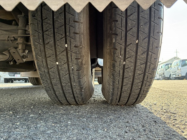 Isuzu elf Small Double cab TPG-NHR85A(100340) 23枚目