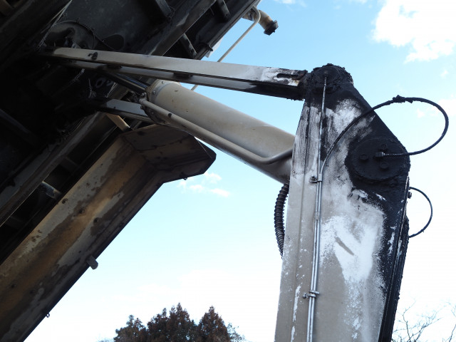 日野 プロフィア 大型 土砂ダンプ QPG-FR1AKDA(100341) 15枚目