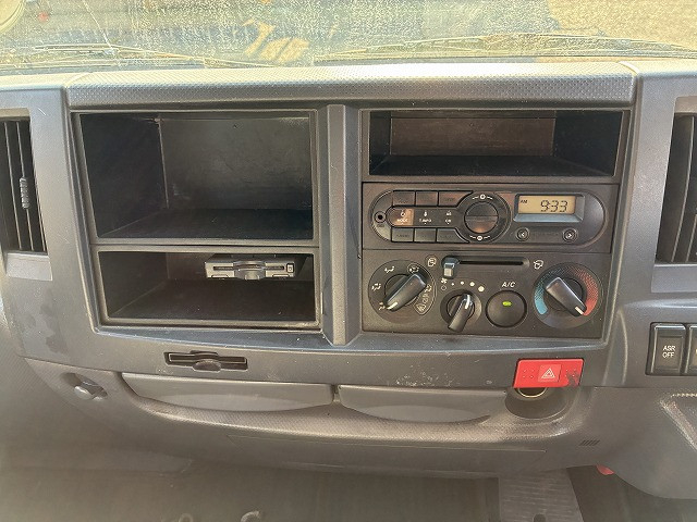 Isuzu elf Small Double cab TPG-NHR85A(100340) 36枚目