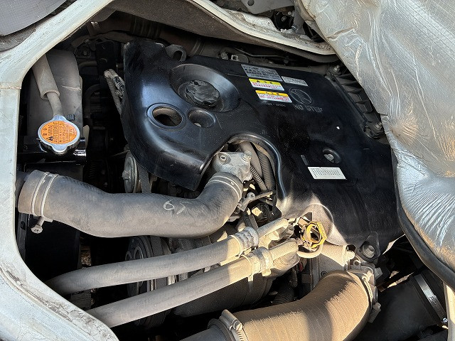 Isuzu elf Small Double cab TPG-NHR85A(100340) 42枚目