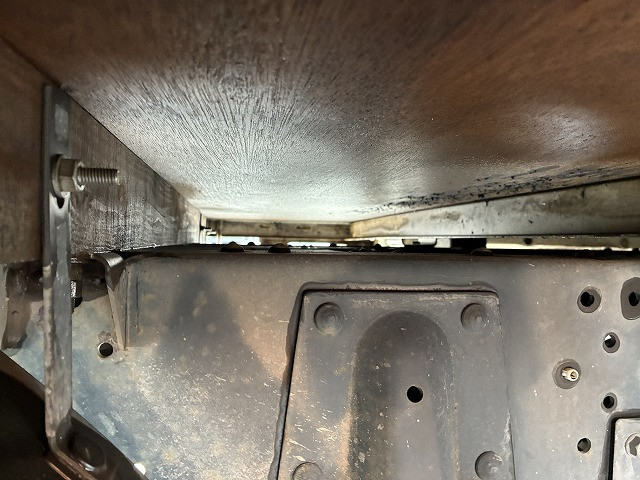 Isuzu elf Small Double cab TPG-NHR85A(100340) 47枚目