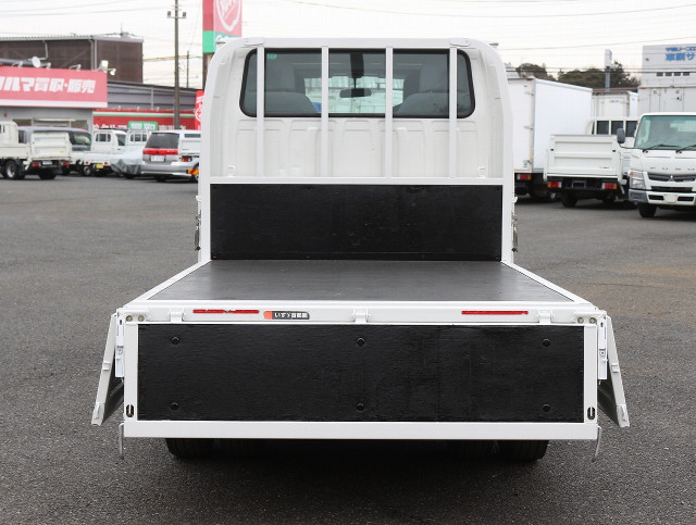 いすゞ エルフ 小型 Wキャブ TRG-NJR85A(100343) 15枚目