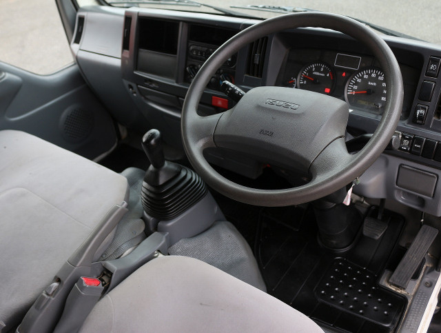 いすゞ エルフ 小型 Wキャブ TRG-NJR85A(100343) 27枚目