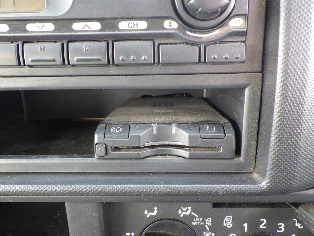 日野 デュトロ 小型 保冷バン TKG-XZU605M(100344) 11枚目