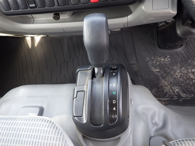 日野 デュトロ 小型 保冷バン TKG-XZU605M(100344) 15枚目