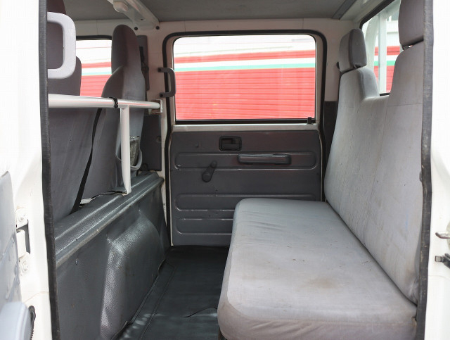 いすゞ エルフ 小型 Wキャブ TRG-NJR85A(100343) 41枚目