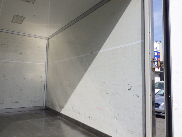 日野 デュトロ 小型 保冷バン TKG-XZU605M(100344) 20枚目