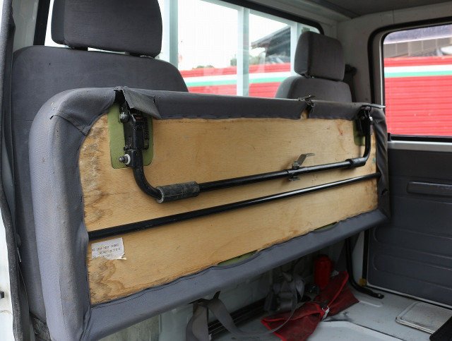 いすゞ エルフ 小型 Wキャブ TRG-NJR85A(100343) 46枚目