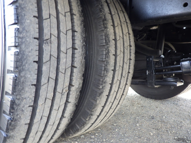 日野 デュトロ 小型 保冷バン TKG-XZU605M(100344) 33枚目