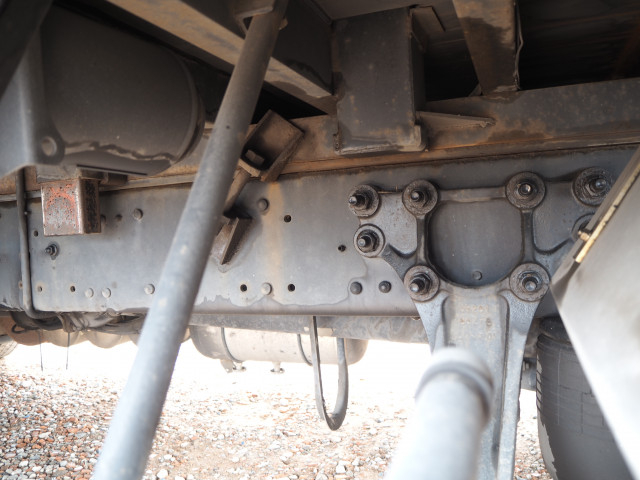 UDトラックス（日産） クオン 大型 平ボディ QKG-CG5ZA(100346) 30枚目