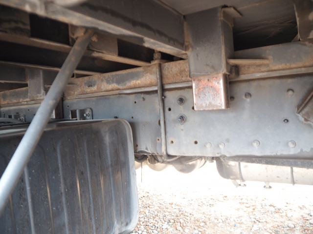 UDトラックス（日産） クオン 大型 平ボディ QKG-CG5ZA(100346) 31枚目