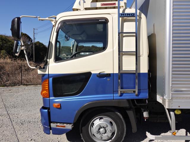 日野 レンジャー 中型 バン TKG-FD7JLAG(100348) 13枚目