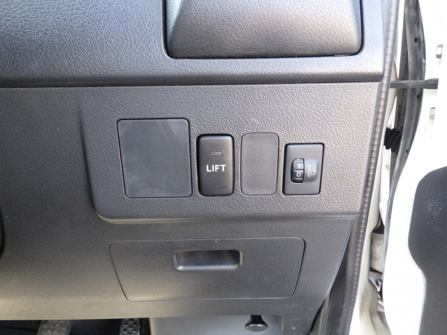 トヨタ ライトエース 小型 平ボディ ABF-S402U(100354) 9枚目