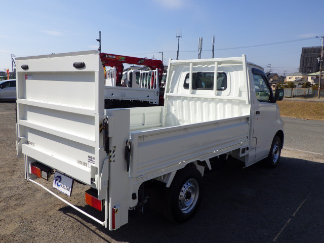 トヨタ ライトエース 小型 平ボディ ABF-S402U(100354) 20枚目