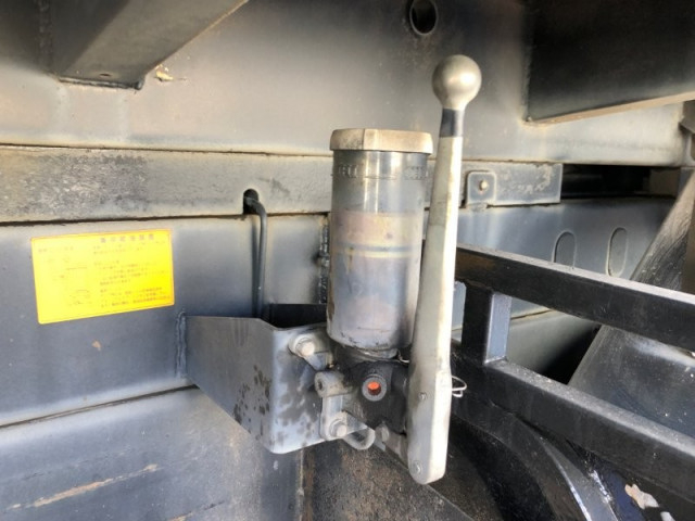 日野 プロフィア 大型 土砂ダンプ QKG-FS1EPBA(100366) 24枚目