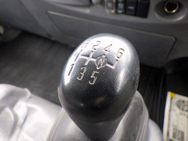 いすゞ エルフ 小型 Wキャブ 2RG-NPR88AR(100371) 14枚目