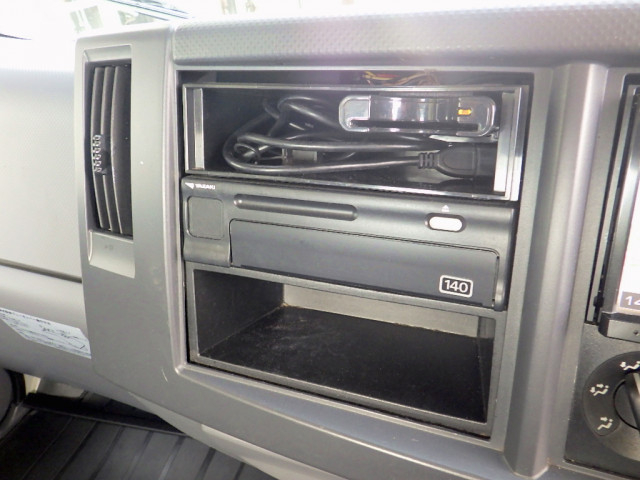 いすゞ エルフ 小型 キャリアカー TKG-NPR85AN(100372) 17枚目