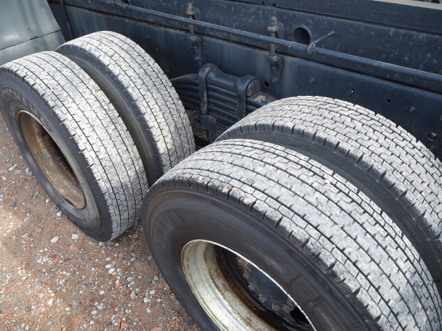 いすゞ ギガ 大型 土砂ダンプ PDG-CYZ77V8(100377) 20枚目