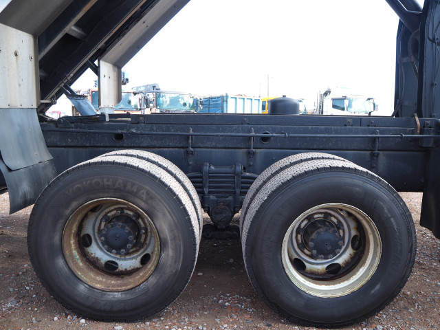 いすゞ ギガ 大型 土砂ダンプ PDG-CYZ77V8(100377) 21枚目