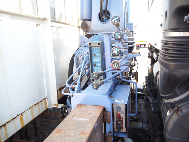 いすゞ フォワード 増トン 平ボディ（クレーン付） PKG-FSR90S2(100379) 15枚目