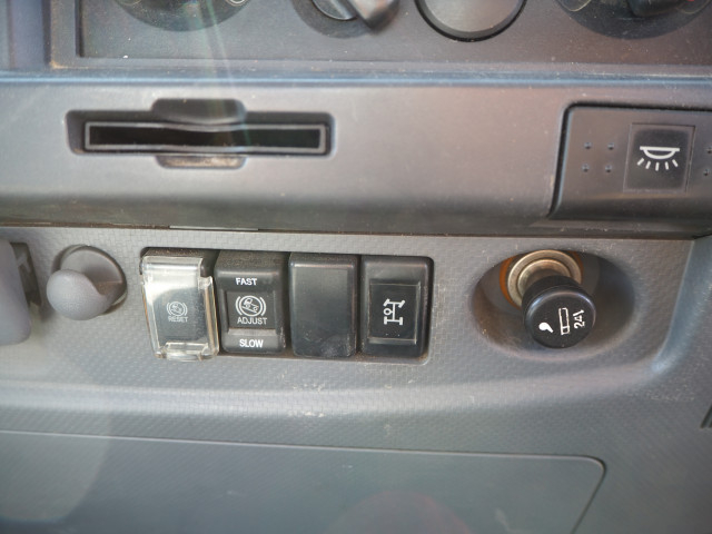 いすゞ フォワード 増トン 平ボディ（クレーン付） PKG-FSR90S2(100379) 43枚目