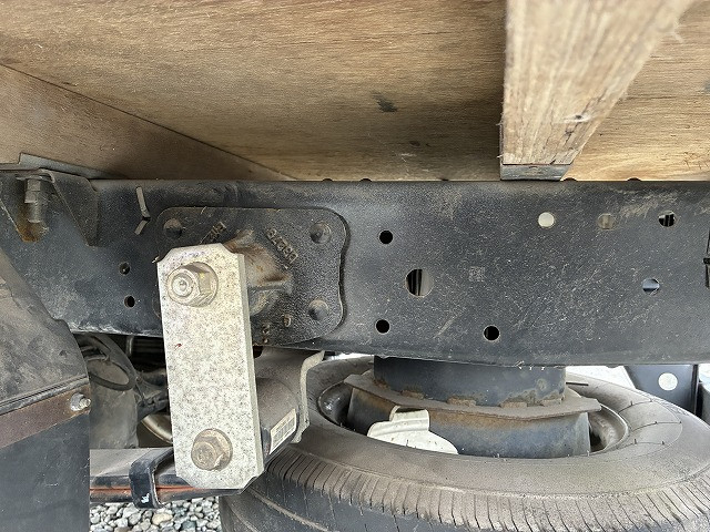 いすゞ エルフ 小型 平ボディ BKG-NJR85A(100380) 42枚目