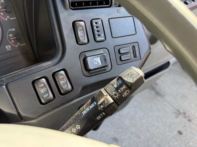 三菱ふそう スーパーグレート 大型 ウィング BDG-FS55JZ(100381) 26枚目