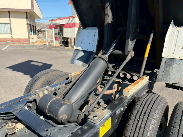 いすゞ エルフ 小型 土砂ダンプ KR-NKR81ED(100384) 19枚目