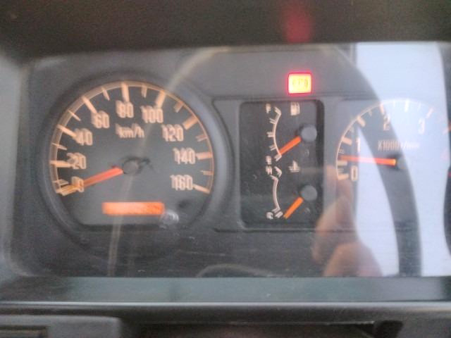 いすゞ エルフ 小型 平ボディ KC-NKR71ER(100386) 10枚目