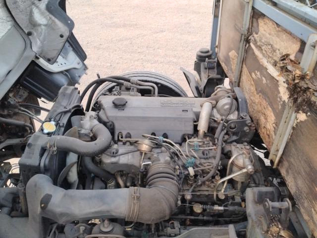 いすゞ エルフ 小型 平ボディ KC-NKR71ER(100386) 24枚目