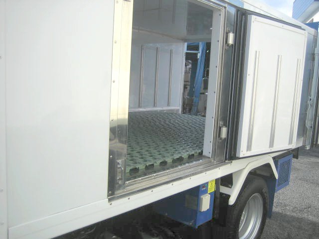 いすゞ エルフ 小型 冷蔵冷凍バン 2RG-NHR88AN(100411) 8枚目