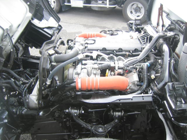 いすゞ エルフ 小型 冷蔵冷凍バン 2RG-NHR88AN(100411) 24枚目