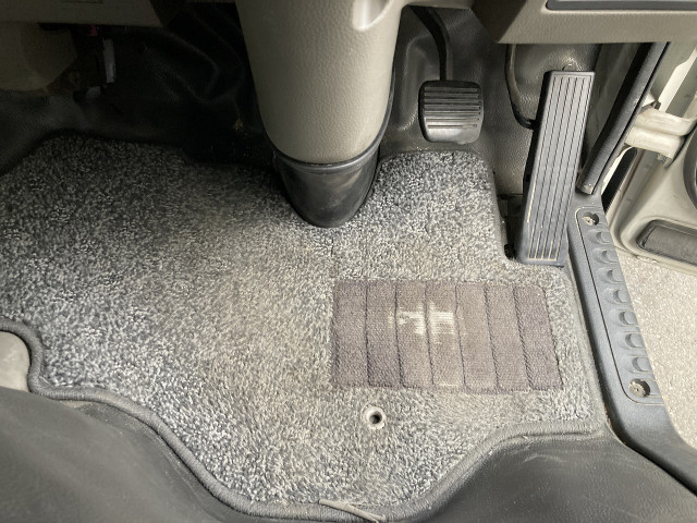 日産自動車 アトラス 小型 バン SKG-TZ2F24(100419) 41枚目