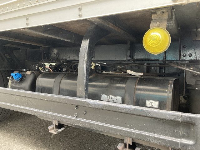 三菱ふそう キャンター 小型 バン TKG-FBA20(100421) 12枚目