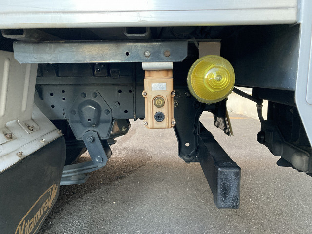 いすゞ エルフ 小型 バン TRG-NJR85AN(100420) 33枚目