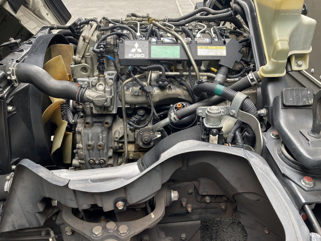 三菱ふそう キャンター 小型 バン TKG-FBA20(100421) 32枚目