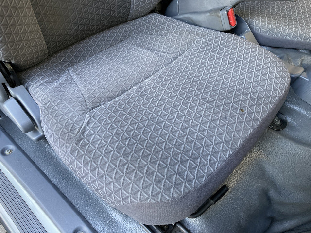 いすゞ エルフ 小型 バン TRG-NJR85AN(100420) 38枚目