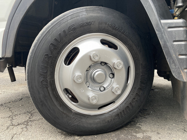 三菱ふそう キャンター 小型 バン TKG-FBA20(100421) 35枚目