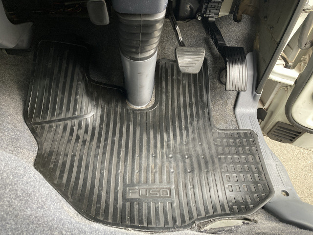 三菱ふそう キャンター 小型 バン TKG-FBA20(100421) 42枚目