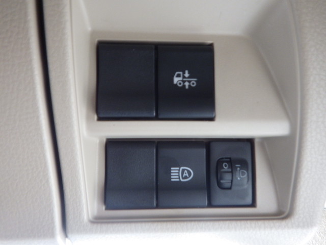 日野 レンジャー 中型 ウィング 2PG-FD2ABG(100555) 34枚目