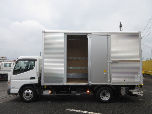 三菱ふそう キャンター 小型 バン TPG-FEA50(109755) 6枚目